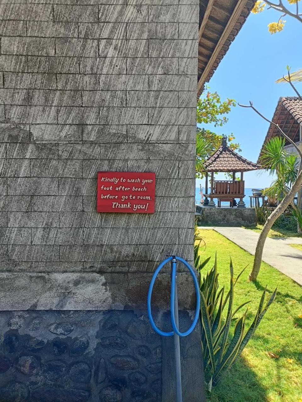 Putra'Lebah Amed Guest House Exterior photo