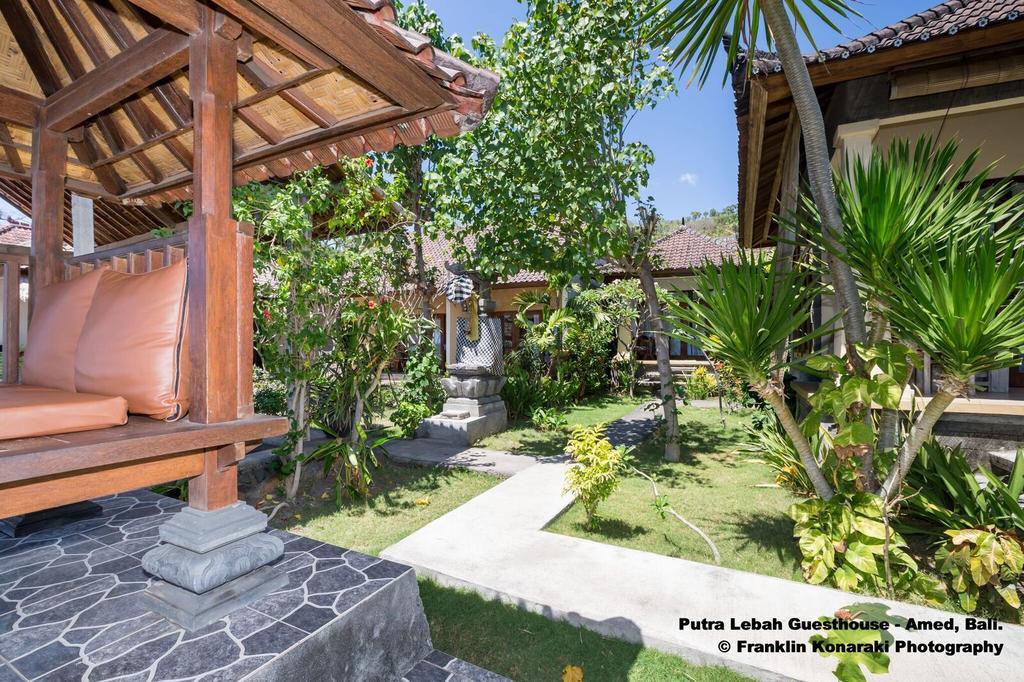 Putra'Lebah Amed Guest House Exterior photo
